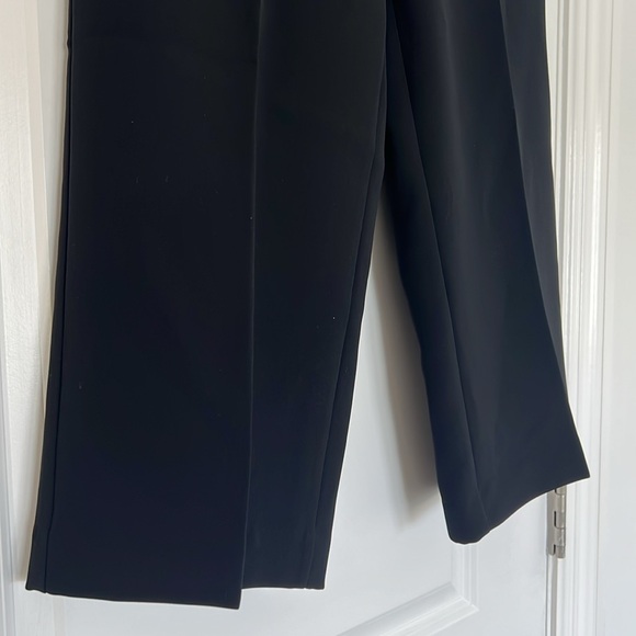 ANN TAYLOR PETITE BLACK WIDE LEG CROPPED PANTS NWT - Picture 3 of 6